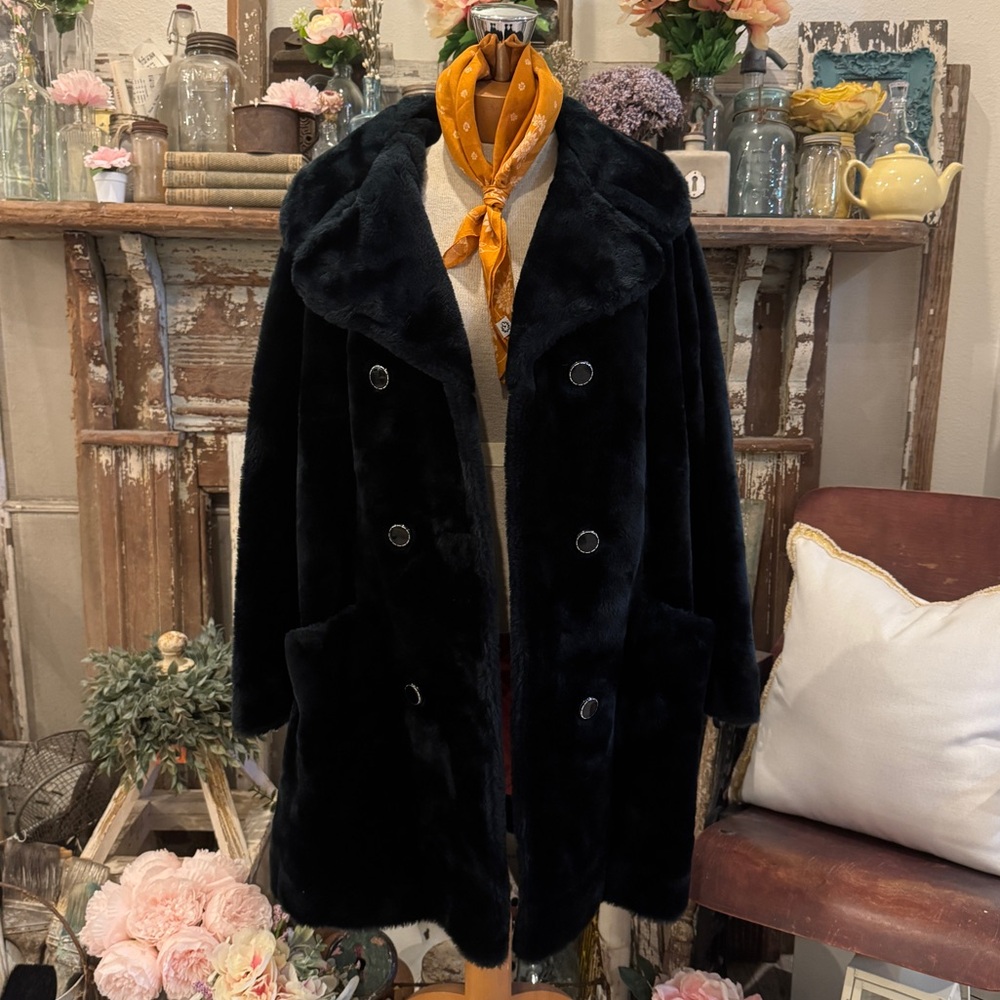Vintage 70's BLACK FAUX FUR Coat PEACOAT Jacket Swing UNION LABEL Hippie BOHO